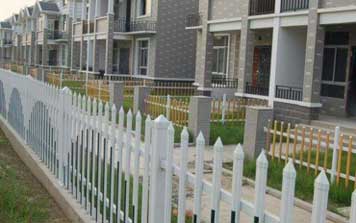 PVC護(hù)欄 - PVC圍墻護(hù)欄