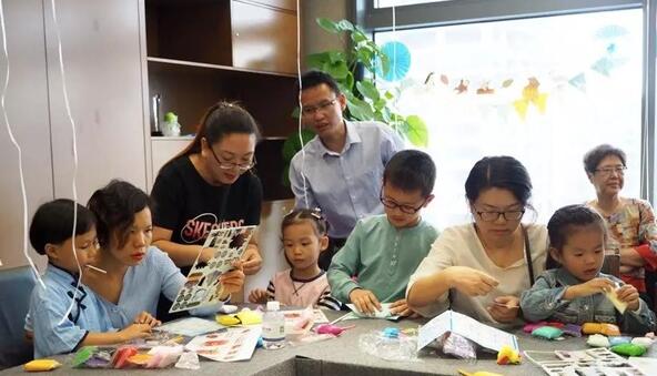 為了孩子的獎品，全家一起出動！