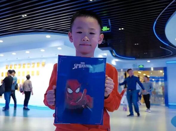 最喜歡的蜘蛛俠！不不不，我要假裝淡定......