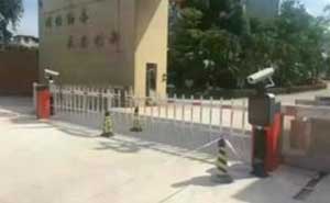 廣東韶關(guān)南雄一中車牌識(shí)別案例