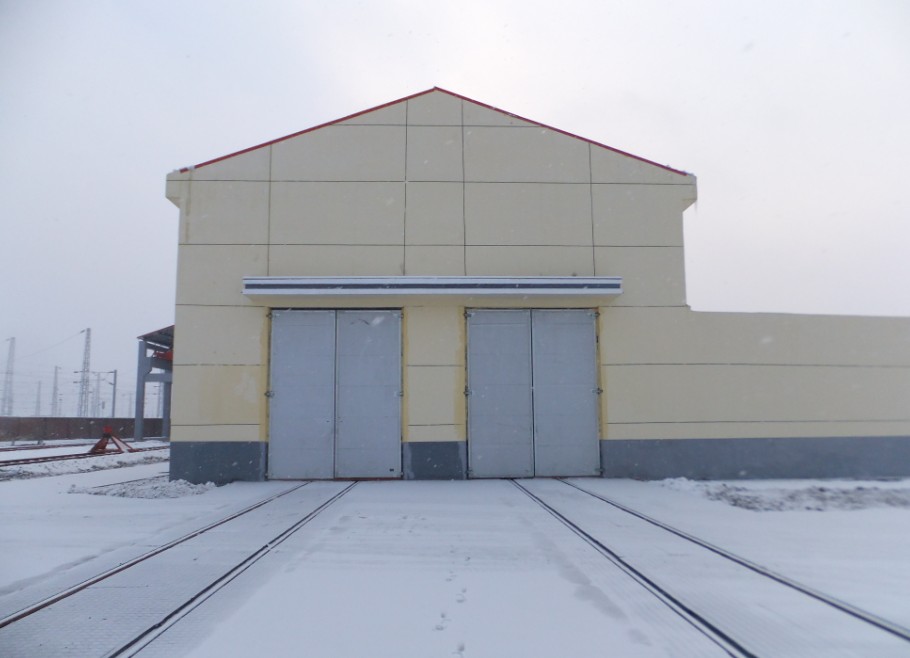 哈西動(dòng)車(chē)組火車(chē)頭車(chē)庫(kù)門(mén)案例 - 中出網(wǎng)-智能出入口與停車(chē)充電門(mén)戶(hù)