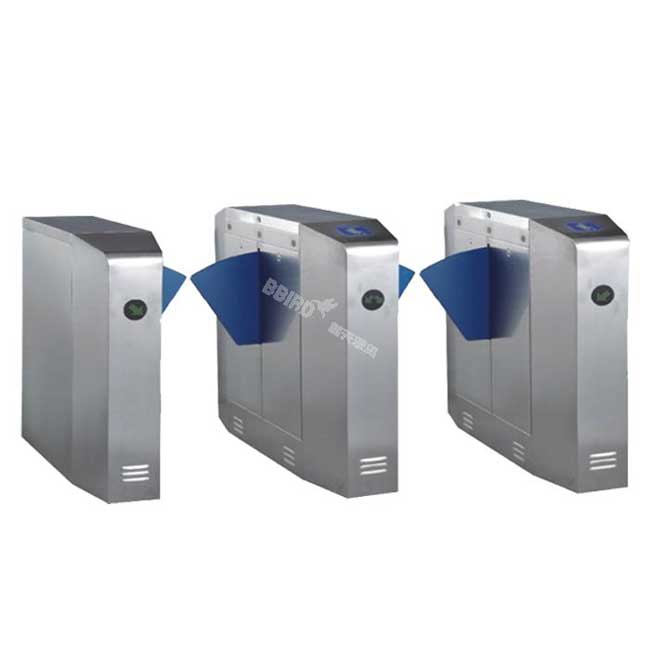 八角斜面翼閘雙機芯