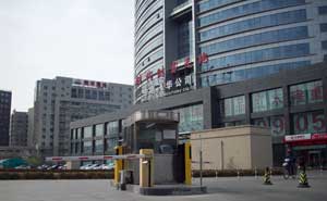 北京市時(shí)代財(cái)富天地道閘案例