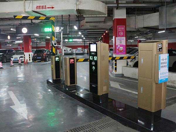 慶賀成都出安智能停車場系統(tǒng)進(jìn)駐成都銀泰城