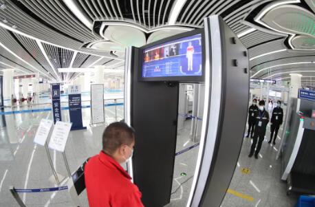 長春測溫安檢門進(jìn)駐地鐵大興機場線內(nèi)