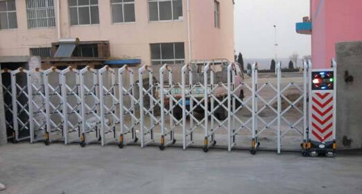 溫州出安智能伸縮門(mén)進(jìn)駐溫州市第二外國(guó)語(yǔ)學(xué)校