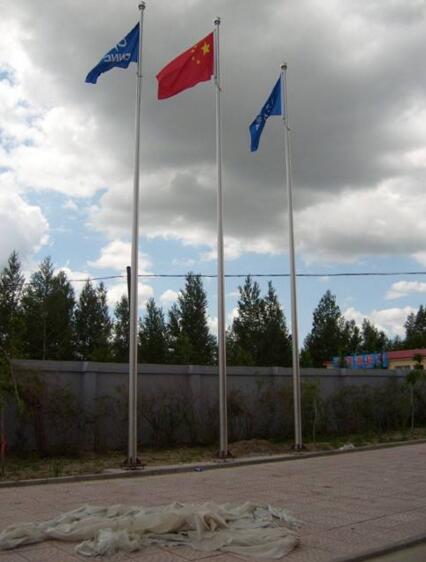 細數(shù)營口不銹鋼錐形旗桿的安裝步驟