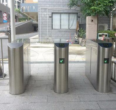 孝感門(mén)禁人行通道閘改善用戶對(duì)傳統(tǒng)門(mén)禁的體驗(yàn)