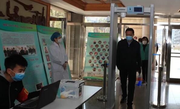 十堰測溫安檢門廠家為您講述紅外線測溫對人體有影響嗎？